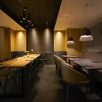 987 Design Prague Hotel